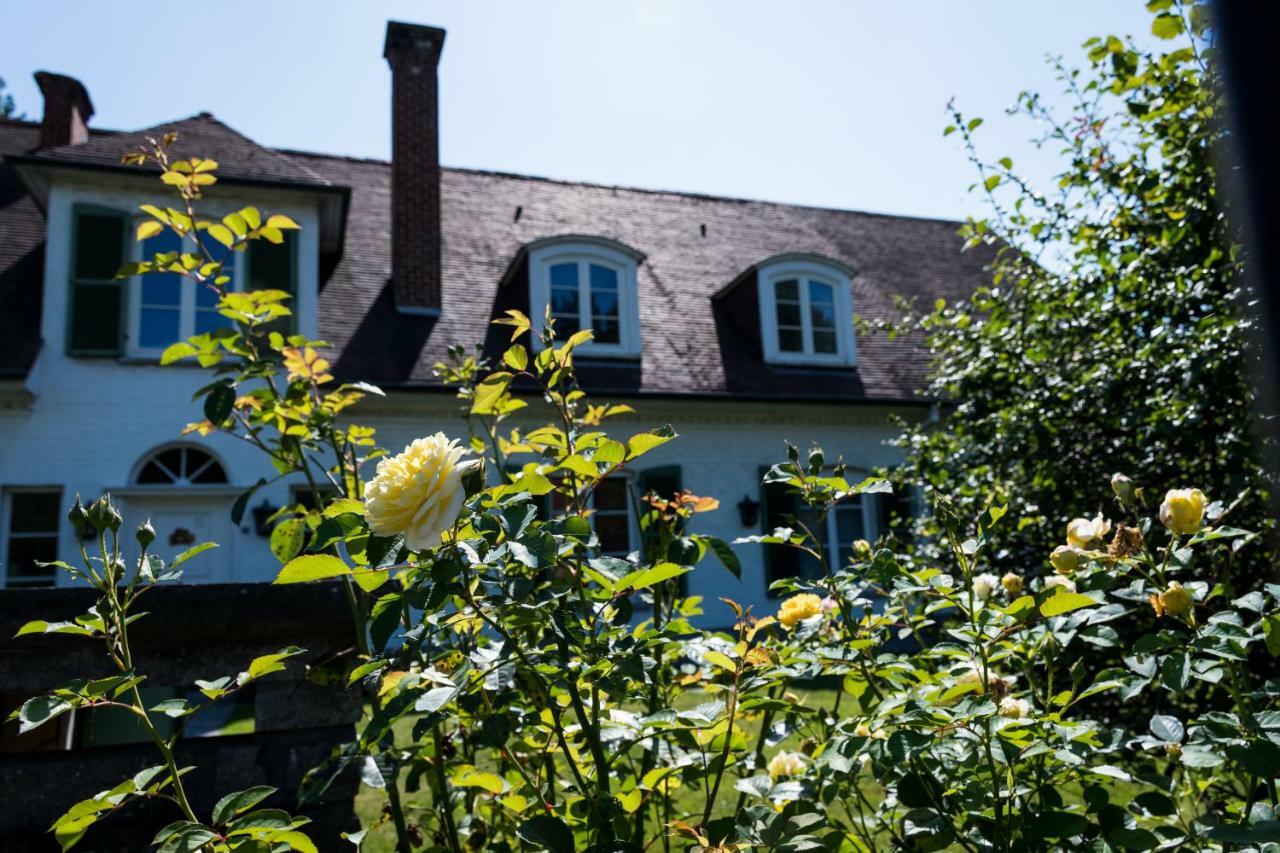 B&B El Tyu Ecaussinnes-d'Enghien Exterior photo